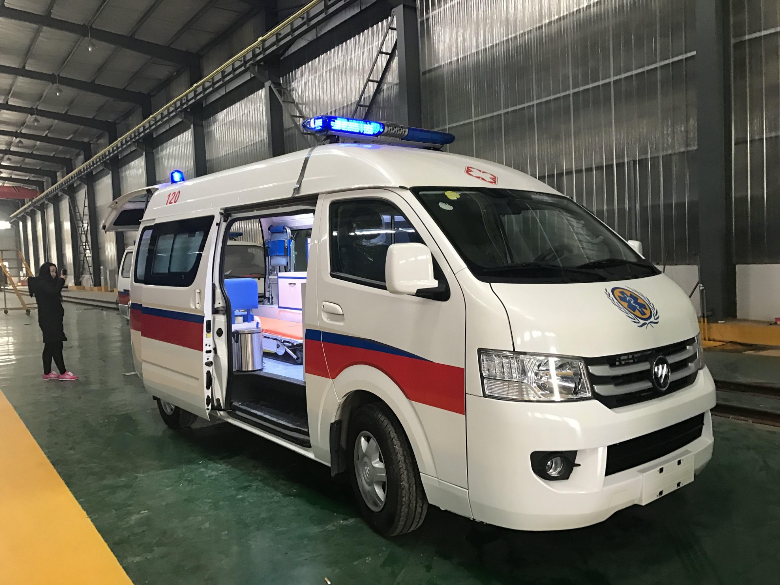 魏县救护车转院