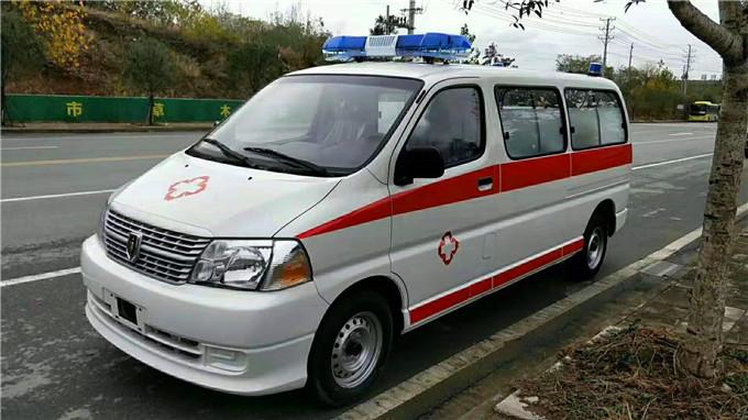 魏县丰田海狮救护车